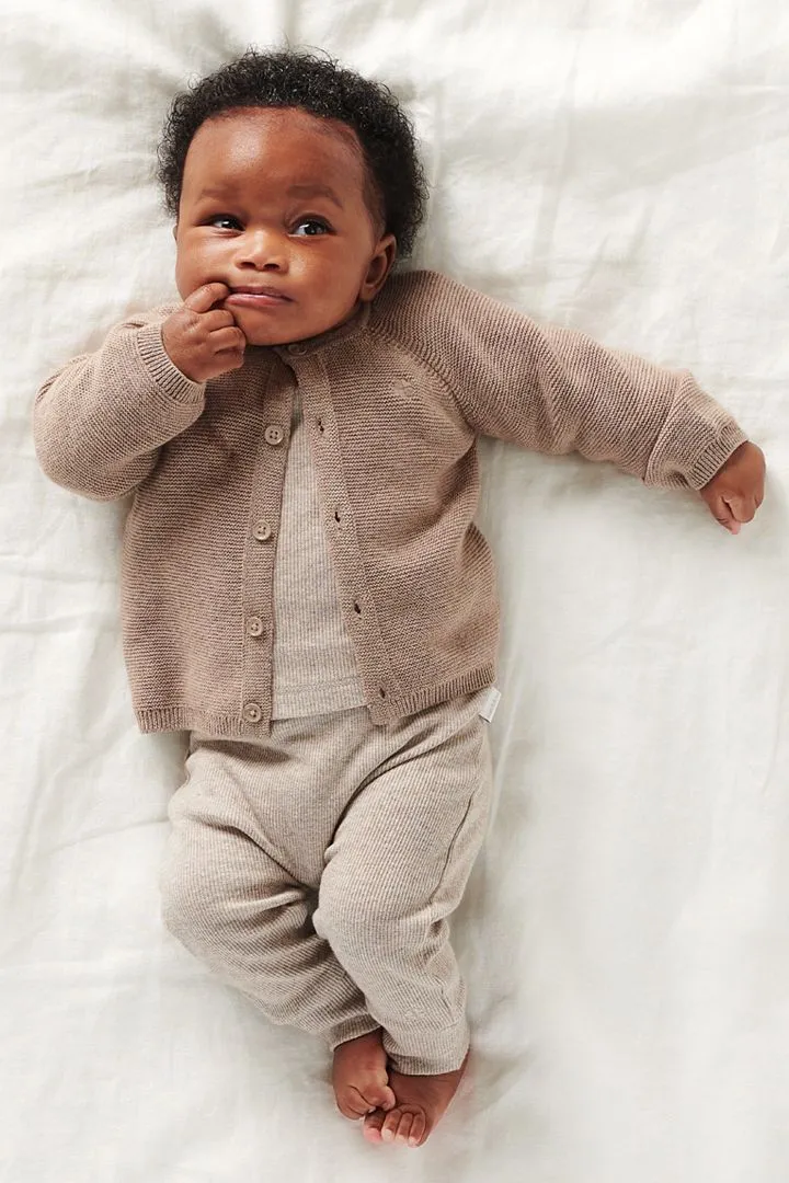 Organic Baby Strickjacke taupe